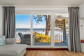 Lifes a Beach - Direct Beach Access Sea Views